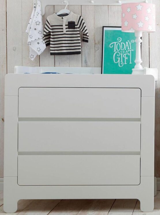 Comoda de infasat Quax Sunny Alb