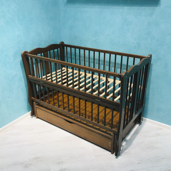 Детская кроватка Дубок Volna с ящиком, цвет Орех