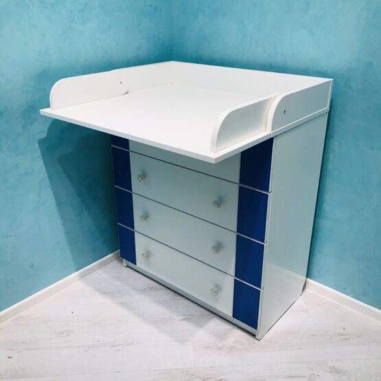 comod_de_infațat_pentru_copil