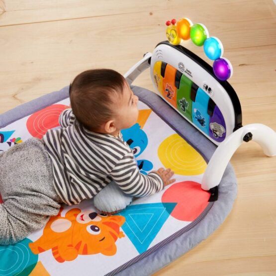 Salteluta de joaca Baby Einstein 4 in 1 Kickin' Tunes™