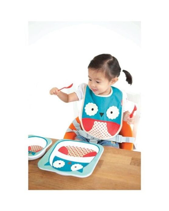 nagrudnik dlea rebenka