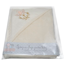 prosop cu gluga pentru nouanascuti