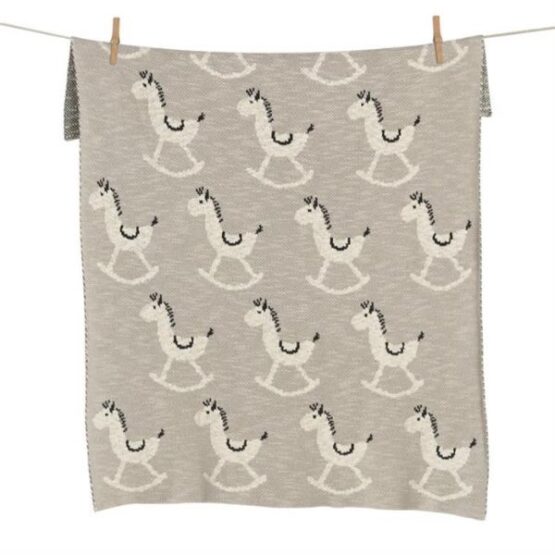 Paturica crosetata QUAX Rocking Horse pentru casa si excursii, 80x65 cm