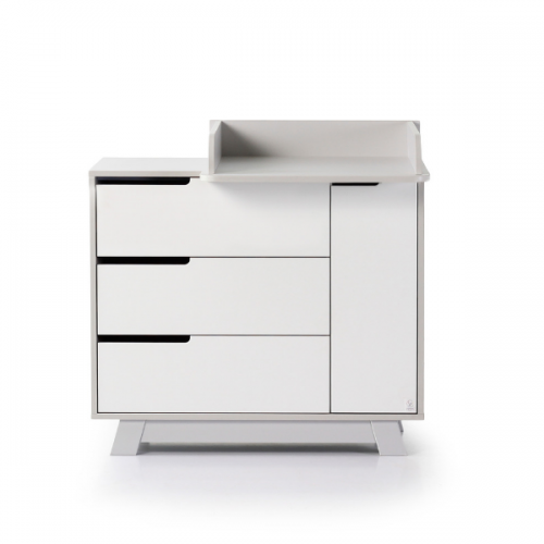 comoda de infasat pentru nouanascuti