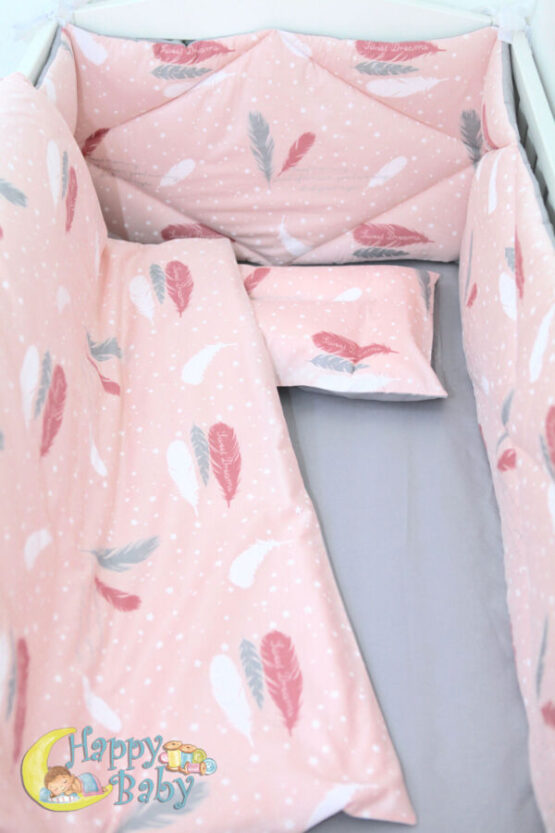 posteli v krovatku malisha