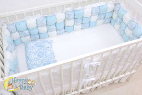 komplekt posteli v krovatku rebenka