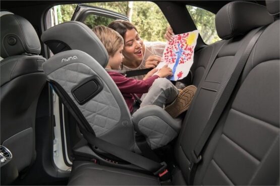 scaun auto pentru copilasi