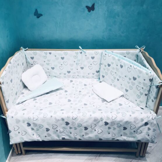 komplekt posteli v krovatku novorojdennogo