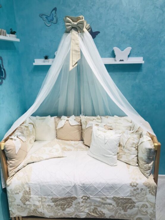 komplekt posteli v krovatku novorojdennogo