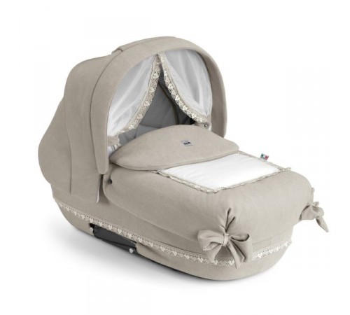 carucior pentru nouanascuti