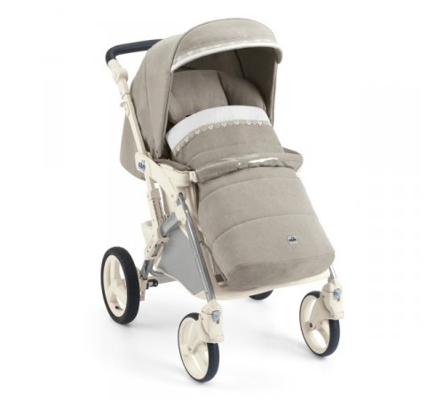 koleaska 3 v 1 dlea novorojdennogo