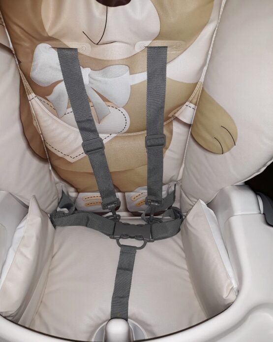 scaun din plastic pentru copilasi