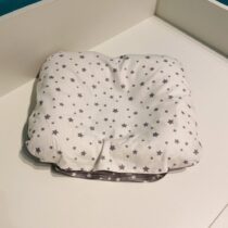 Perna ortopedică cu față de pernă 0-6 luni