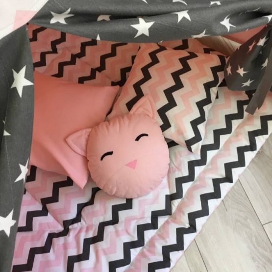 Căsuțele și corturile din textil