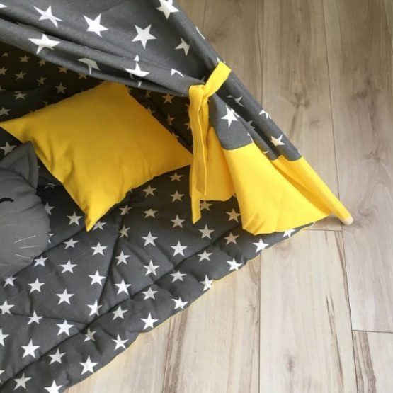 Căsuțele și corturile din textil