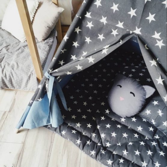 Căsuțele și corturile din textil