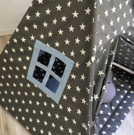 Căsuțele și corturile din textil