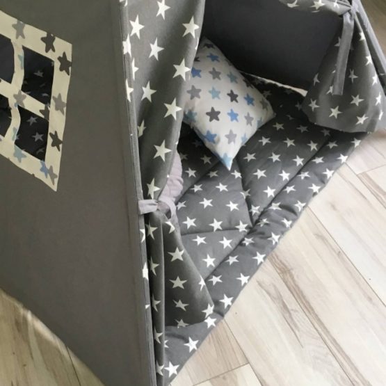 Căsuțele și corturile din textil