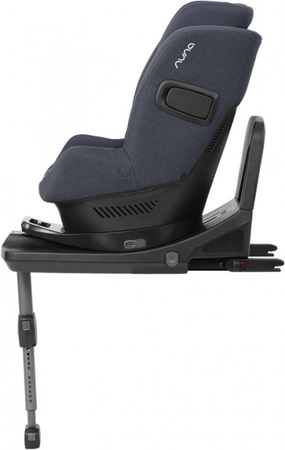 scaun auto pentru nouanascuti