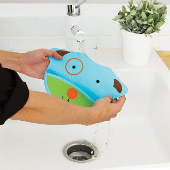 Bavetica de silicon Fold & Go Skip Hop Zoo Catel