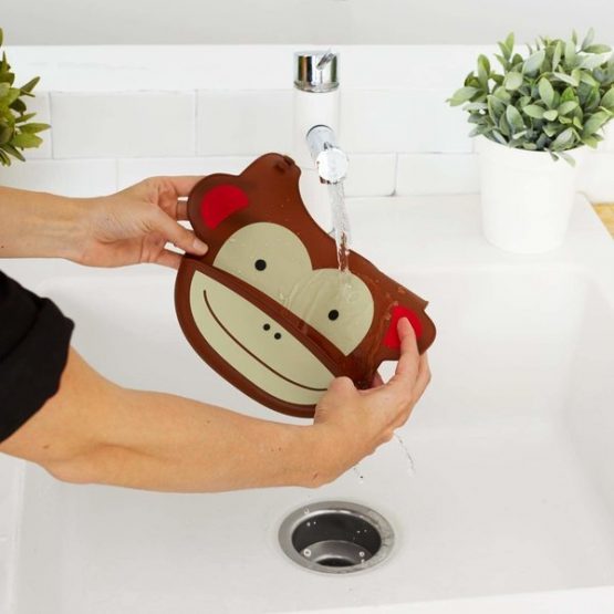 Bavetica de silicon Fold & Go Skip Hop Zoo Maimutica