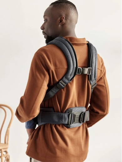 Marsupiu-anatomic-BabyBjorn-Harmony-Anthracite-3D-Mesh