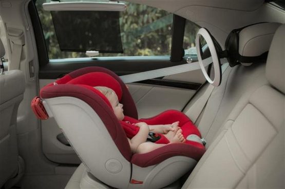 Oglinda auto Apramo Iris Baby Junior pentru supravegherea bebelusilor