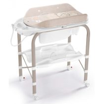 Masa de infasat cu cada pentru copii