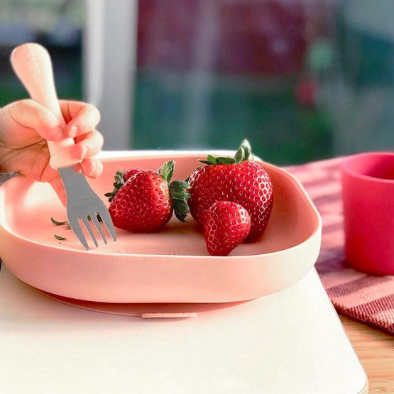 Farfurie silicon cu ventuza