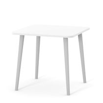 masuta din lemn pentru copii