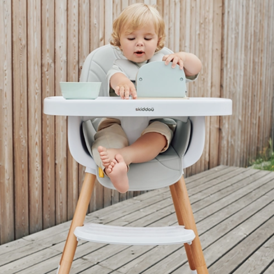 Scaun-de-masa-Skiddou-Sunt-nomadic-dreamgrey