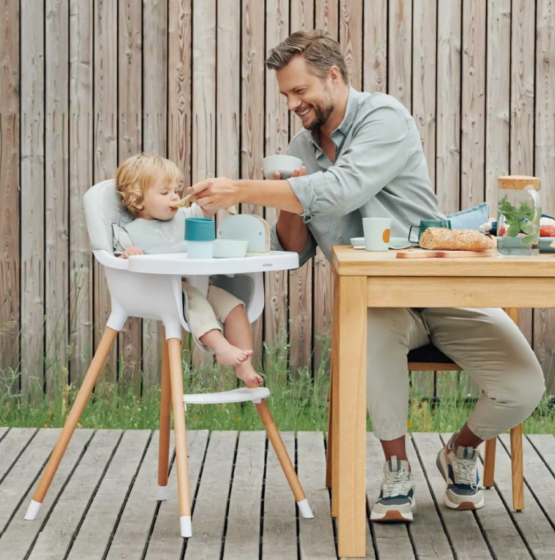 Scaun-de-masa-Skiddou-Sunt-nomadic-dreamgrey