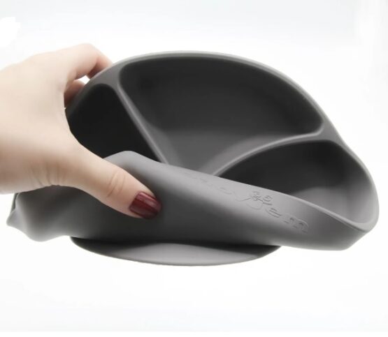 Farfurie din silicon cu 3 compartimente si ventuza BabyJem Gri