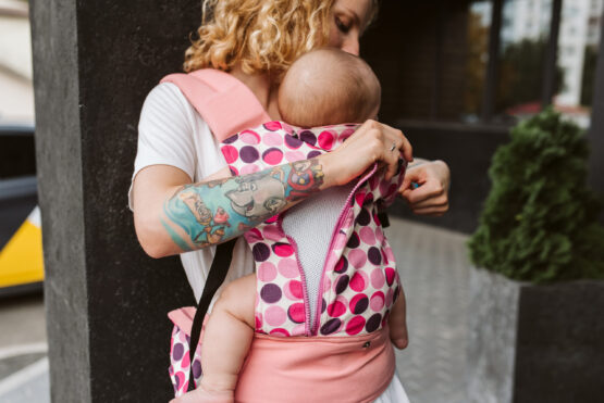 rucsac ergonomic pentru nouanascuti