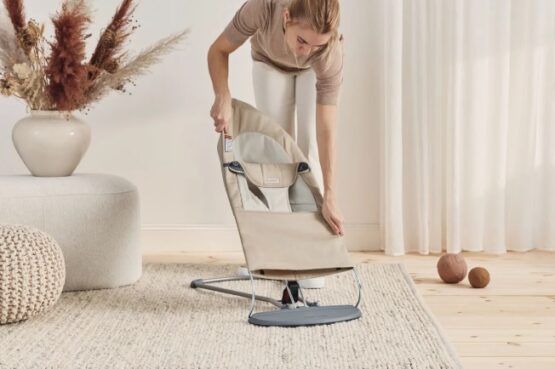 Balansoar-BabyBjorn-Balance-Soft-KhakiBeige-Bumbac