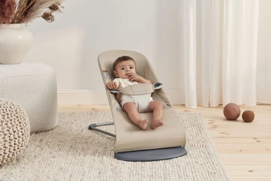 Balansoar-BabyBjorn-Balance-Soft-KhakiBeige-Bumbac