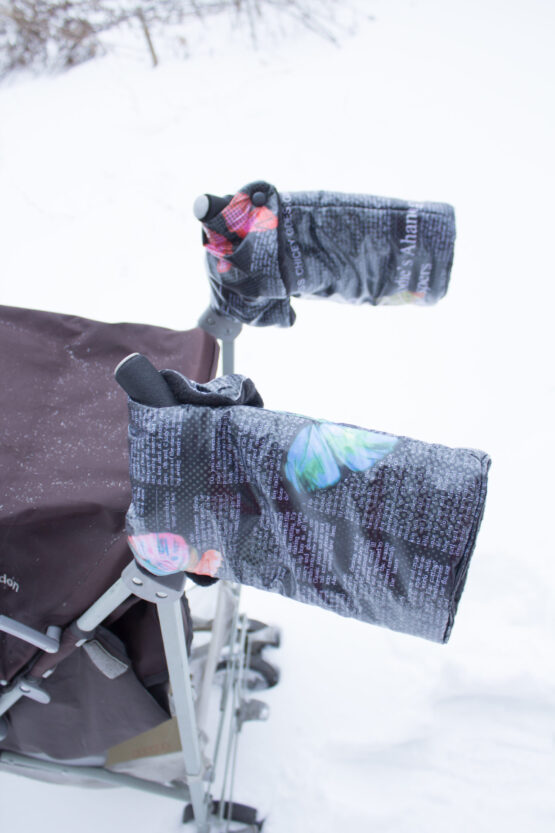 Варежки для коляски By Bagy «NEWSPAPERS» Синий