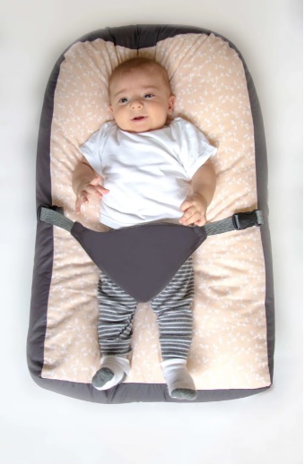 Saltea anti-alunecare cu ham pentru bebelusi BabyJem Roz