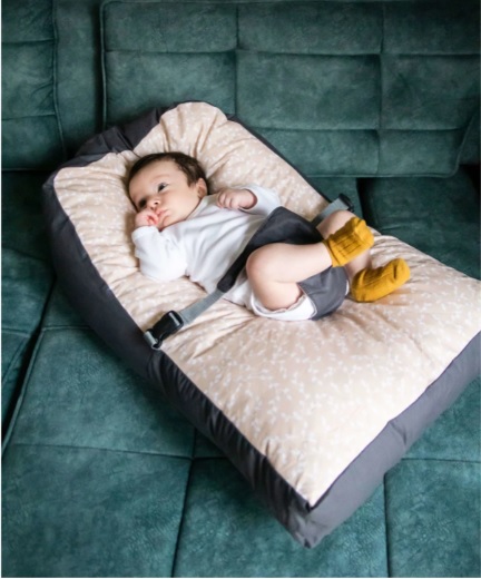 Saltea anti-alunecare cu ham pentru bebelusi BabyJem Roz