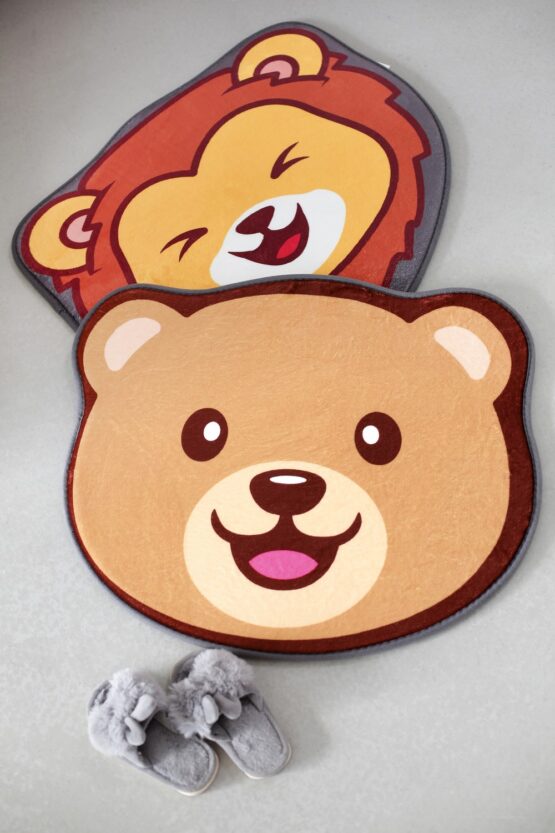 Covor de plus cu efect de memorie Roxy Kids „Leu” 50×60 cm (RBMT-004)