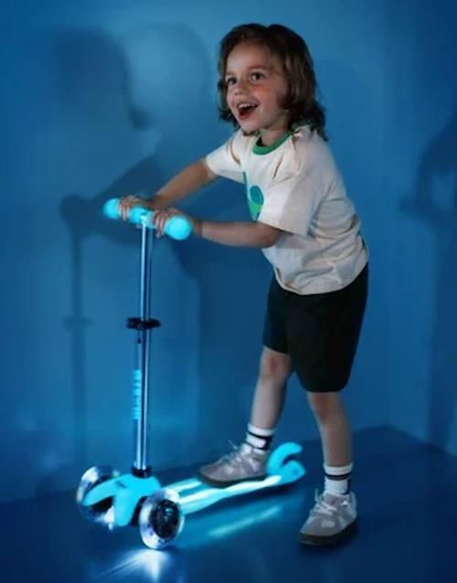Trotineta Micro Mini Deluxe Glow LED Plus Glacier Aqua