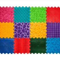 Covoraș ortopedic pentru masaj Puzzle Mega Mix 12