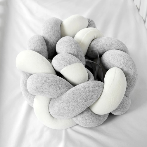 Apărătoare pătuț PernaMea Cosiță Gri (1 piesă), 120x15 cm