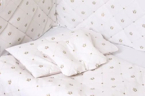 Lenjerie de pătuț 8 piese PernaMea Coroniță Maro