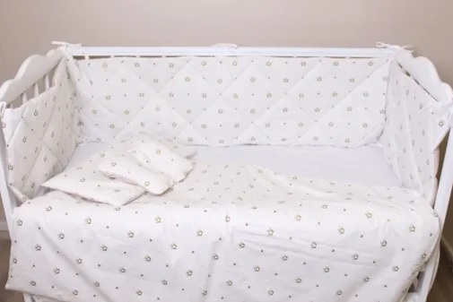 Lenjerie de pătuț 8 piese PernaMea Coroniță Maro