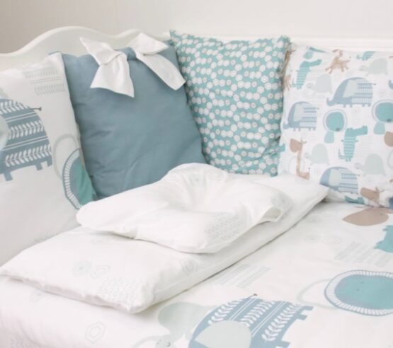 Lenjerie de patut 8 piese PernaMea Perne Dinno